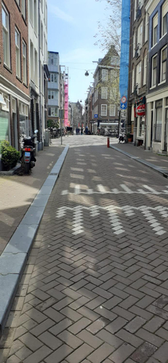 Others 3, IRU, not for parties, not a hotel, room with no kitchen, Amsterdam