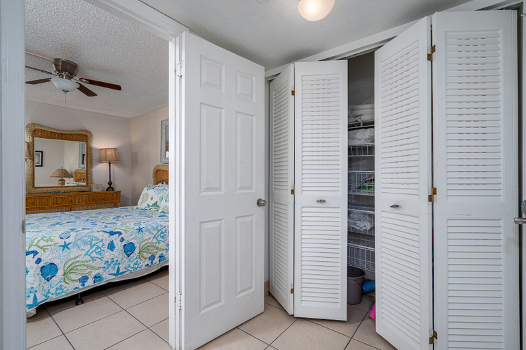 Bedroom 2, Estero Beach and Tennis, Lee