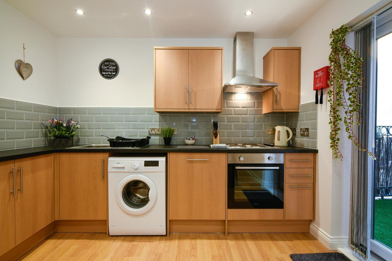 Others 4, Long Row Apartments in Nottingham City Centre, Nottingham