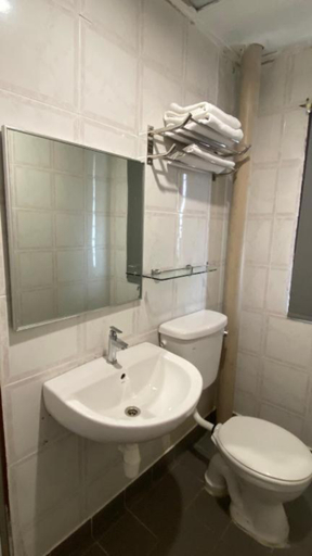 Bathroom 4, Redstone Boutique Hotel Kuala Lumpur, Kuala Lumpur