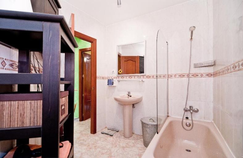 Others 4, Chic & Sunny Apt. Historic District - Sol, Madrid