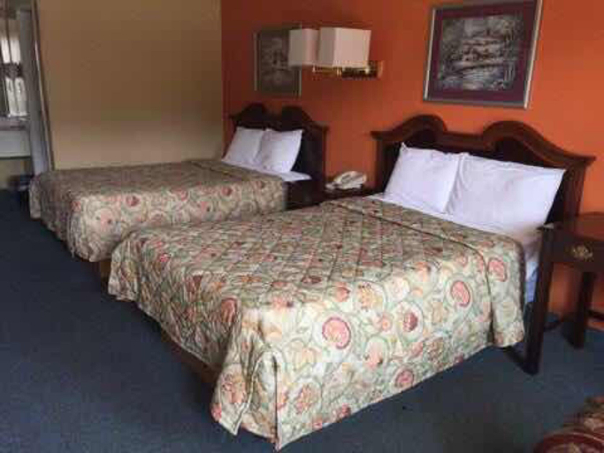 Bedroom 2, Motel 6 Bracey, VA – I-85, Mecklenburg