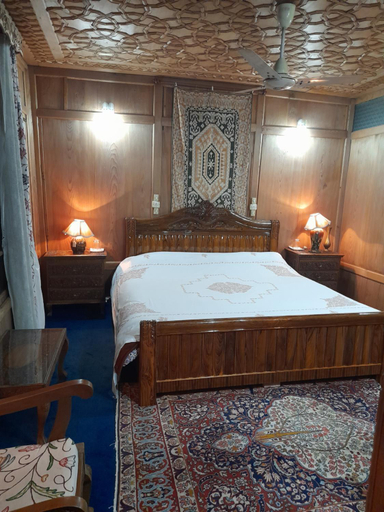 Others 2, Palace Heights HouseBoats, Srinagar