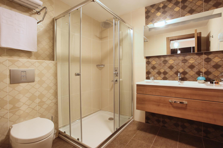 Bathroom 5, Balturk House Hotel, Izmit