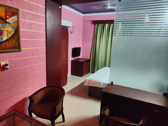 5, Hotel Kristal, Rewari