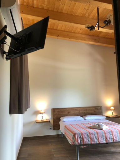 Bedroom 2, Dimora Igea b&b, Salerno