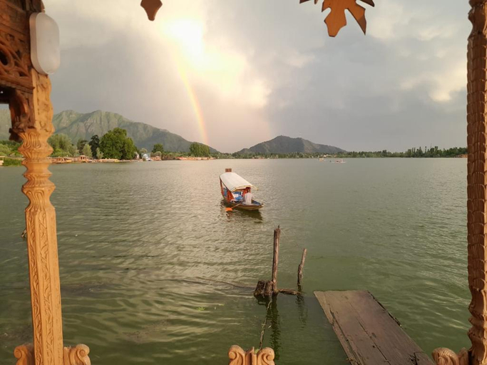 Others 5, Palace Heights HouseBoats, Srinagar