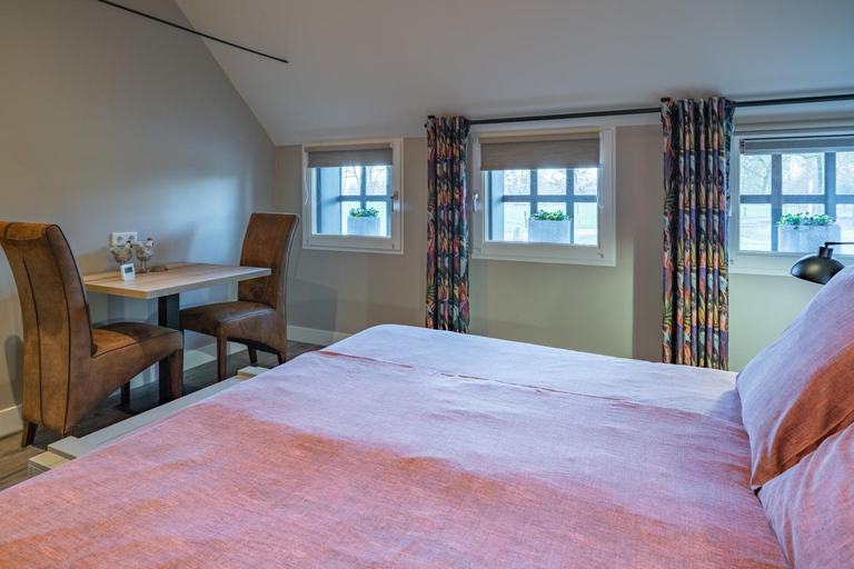 Others 4, B&B Erve Groot Wegereef, Hof van Twente