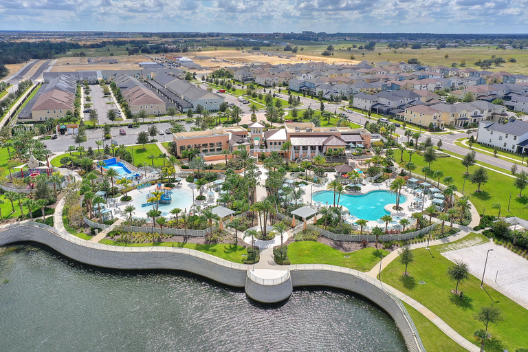 Exterior & Views 2, Enchanted Oasis at Solara Resort by Shine Villas, Osceola