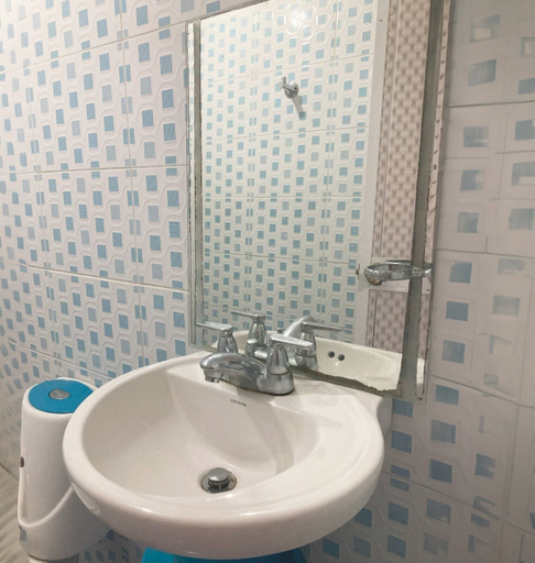 Bathroom 4, RED HOUSE 47, Cartagena de Indias