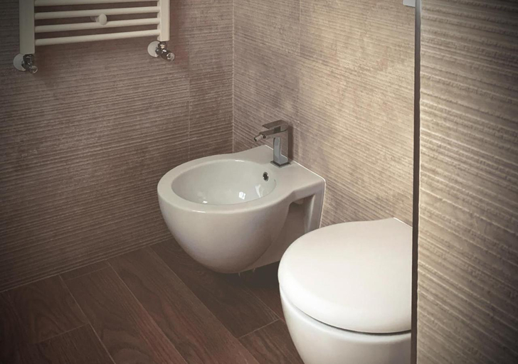 Bathroom 3, Satyria Apartments, Taranto