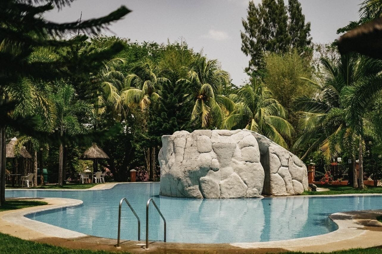 Sport & Beauty 5, Emerald Manor Hotel, Morong