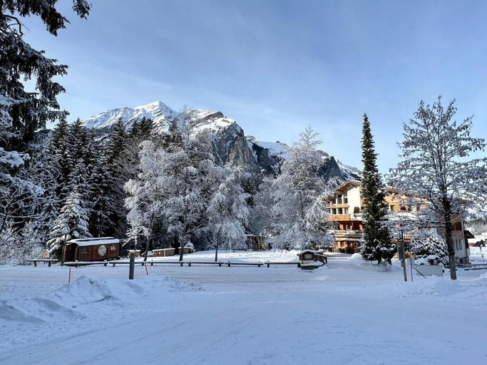 Exterior & Views 2, Hotel Ermitage Kandersteg, Frutigen