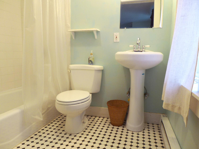 Bathroom 5, Morning Glory B n B Woodstock NY, Ulster