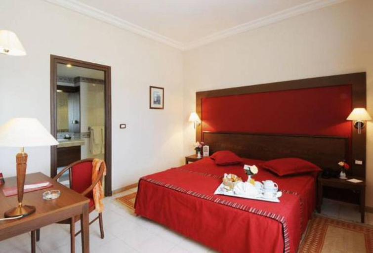 Bathroom 4, Hotel du Parc, Bab Bhar