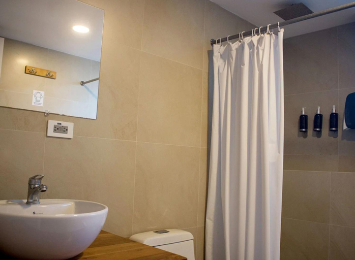 Bathroom 4, Socialtel Baños, Baños