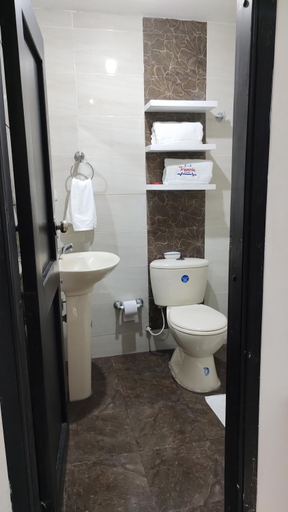 Bathroom, Hotel Tranvia Santa Marta, Santa Marta (Dist. Esp.)