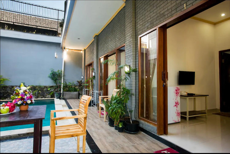 Others 4, Canggu Ocean House/Orange. By walk to the beach!, Badung