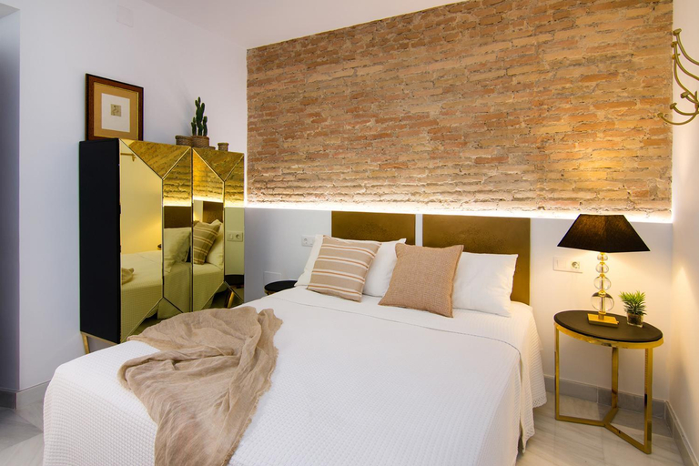 4, Riad Alhambra, Granada