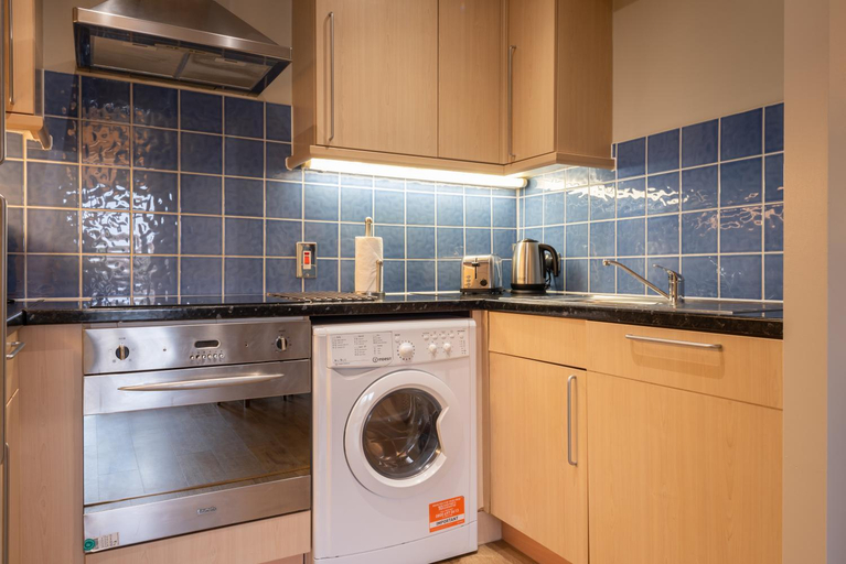 Others 5, PREMIER SUITES Bristol Redcliffe, Bristol