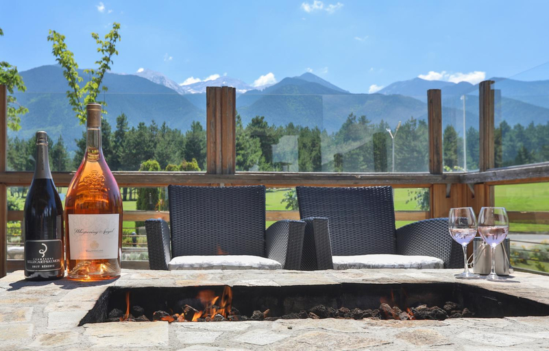 Food & Drinks 3, Luxury Chalets Pirin Golf & Country Club, Razlog