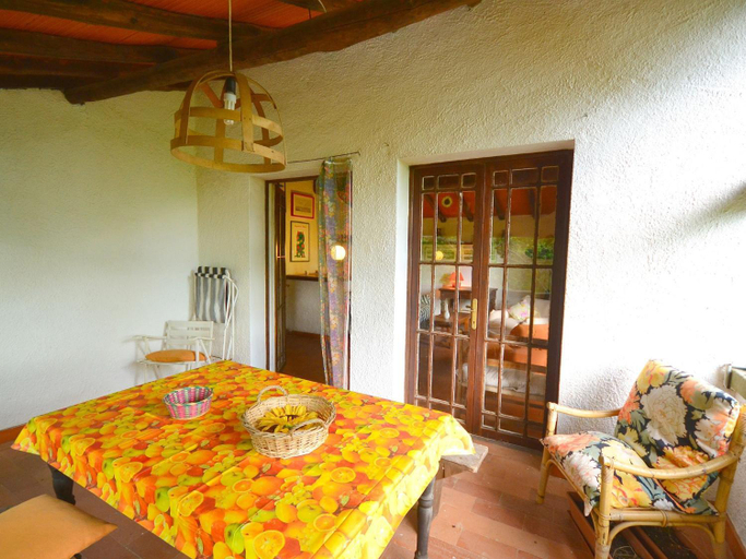 Bedroom 2, Holiday home with shared pool, Pistoia
