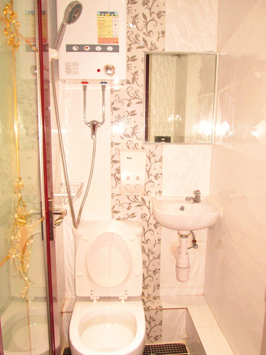 Bathroom 3, New Reliance Inn, Kowloon