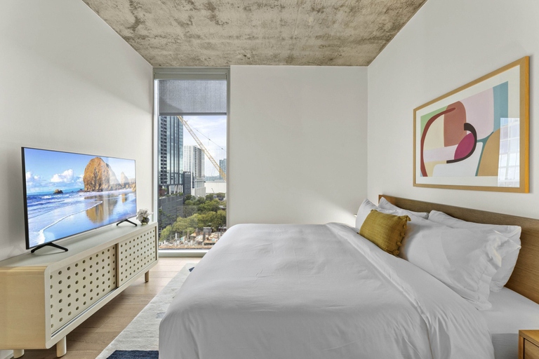 Others 1, Luxe Rainey St High Rise | Heated Pool | Gym | ATX, Travis