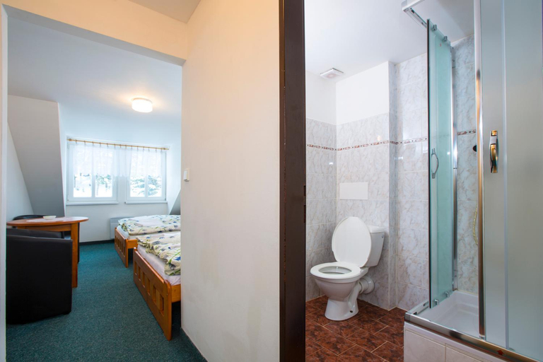 Bathroom 2, Penzion Chata pod Lipami, Semily