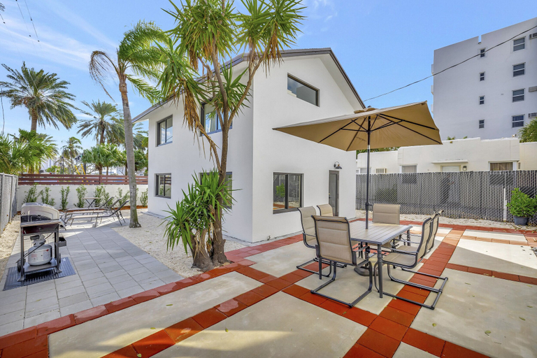 Exterior & Views 1, Lux Villa 3br 2ba Steps to Beach, Broward