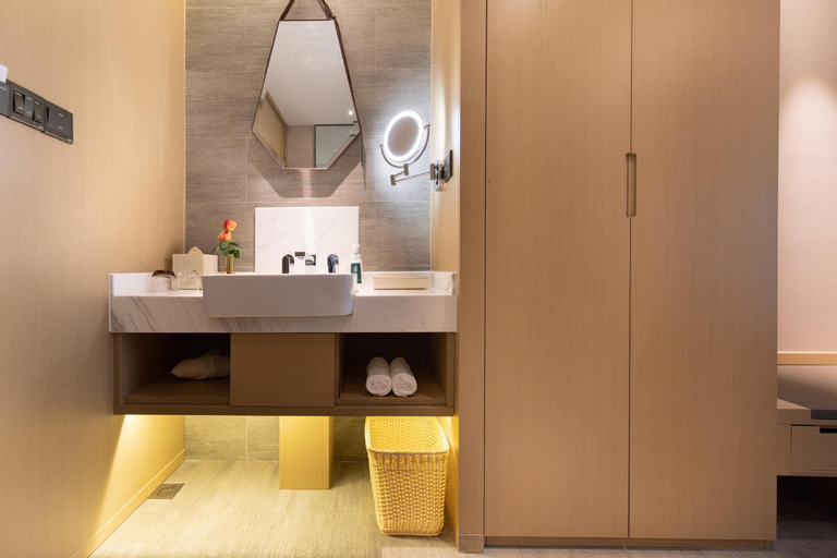 Bathroom 5