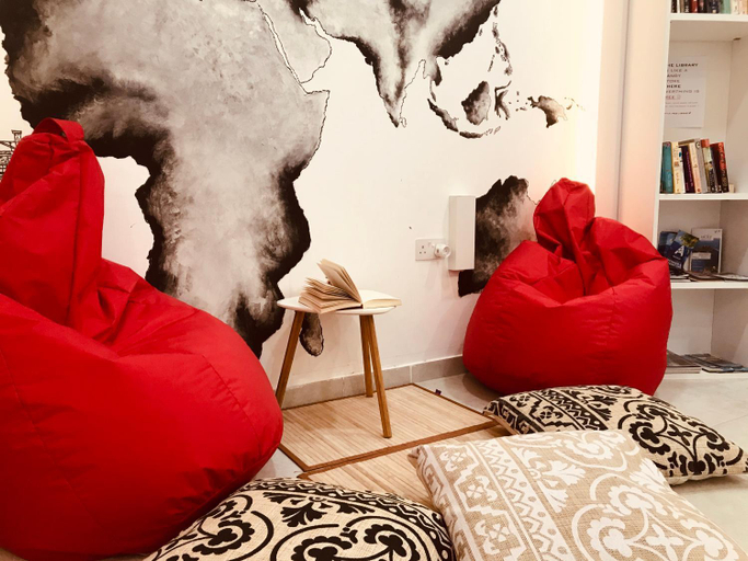 Others 3, LA 88 Boutique, Saint Paul's Bay