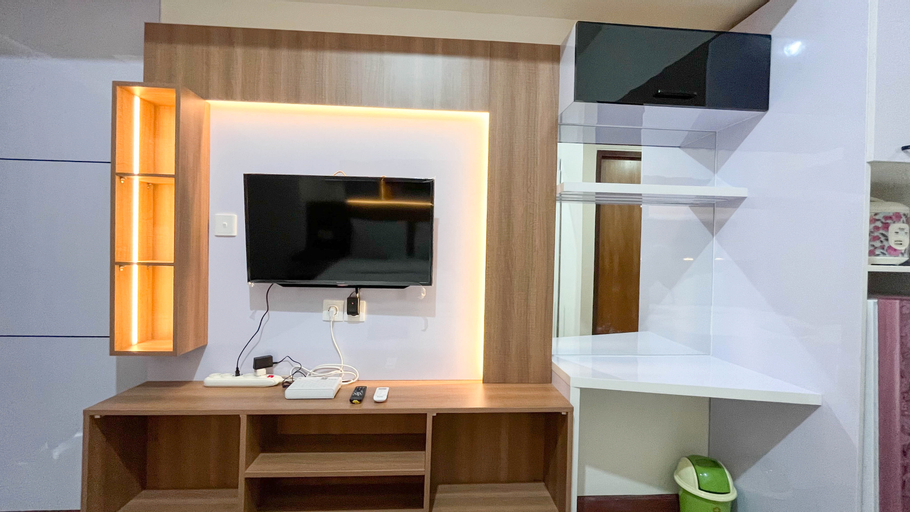 Bedroom 3, Scenic Studio Room Apartment Vida View Makassar By Travelio, Makassar