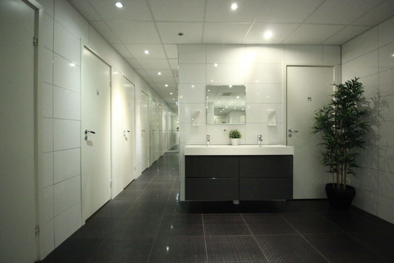 Bathroom 4, Vandrarhem Uppsala Centralstation - Hostel, Uppsala