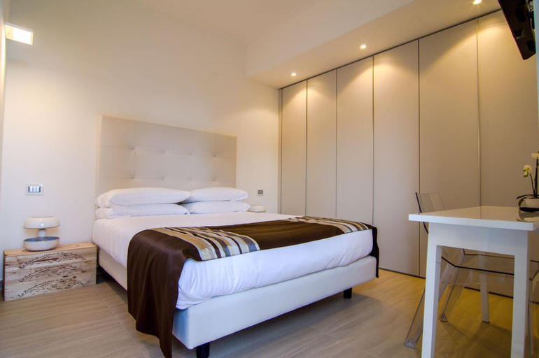 Bedroom 16