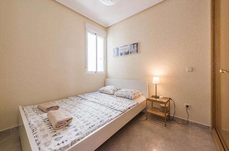 Bedroom 3, Sunny Loft Historic District - Sol, Madrid