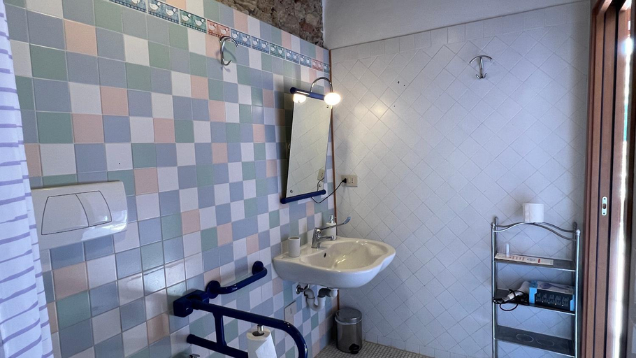 Bathroom 3, Agriturismo Le Biricoccole, Livorno