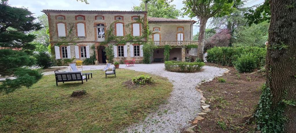 Others 5, Les Terrisses - Chambres d'hotes avec piscine, Haute-Garonne