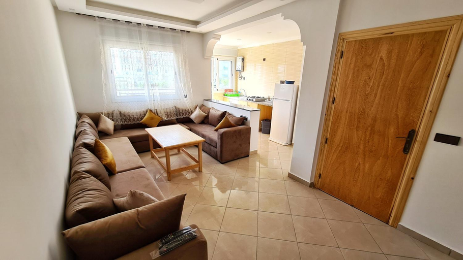 Others 5, Enjoy Your Vacation Here, 1 min to The Beach, Only for families !!, Tétouan