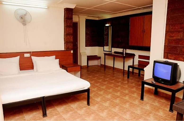 Bedroom 3, Wind Chalet, Satara