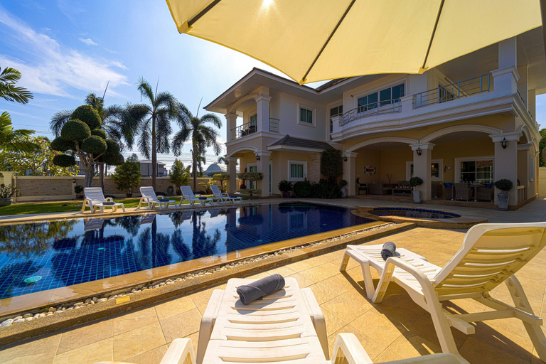 Sport & Beauty 5, Luxurious 5-Bed Private Pool Villa - PV5, Hua Hin