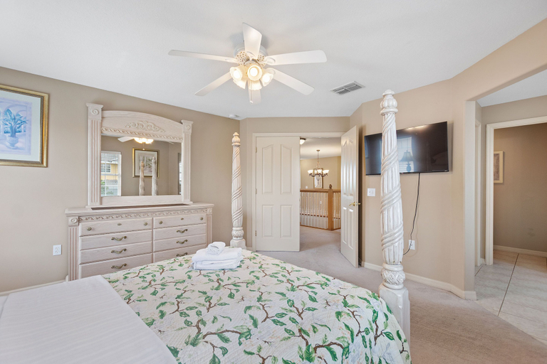 Others 5, 6 Bedroom Premium Home With Pool, Spa and Games Room #800, Polk