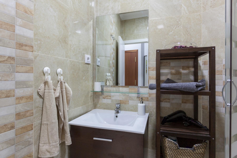 Bathroom, Beautiful Apt. Historic District - Sol, Madrid