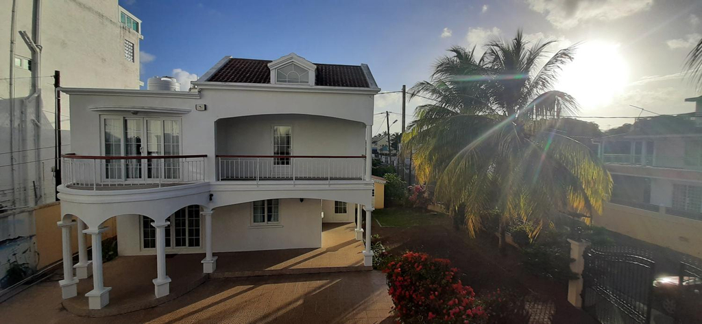 Others 2, Villa Le Mirage a 150m de la plage, Black River