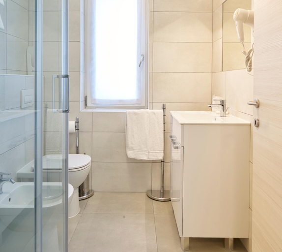 Bathroom, Art Hotel Principe, Udine