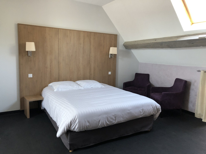 Bedroom 3, L'hôtel d'Arc, Côte-d'Or