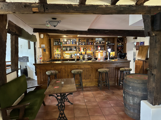 Food & Drinks 3, The White Horse Inn, Shropshire
