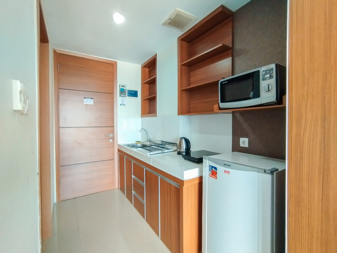 Others 2, Nice and Comfy Studio at Beverly Dago Apartment By Travelio, Bandung
