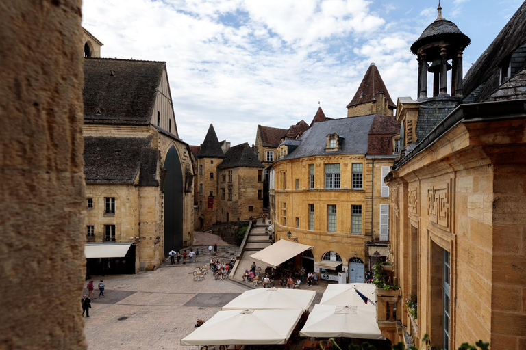Others 5, Le Lys Dort Sarlat, Dordogne
