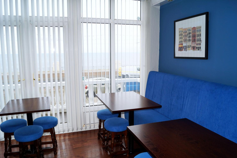 Food & Drinks 5, Bluewaters Hotel, Blackpool North Promenade, Blackpool